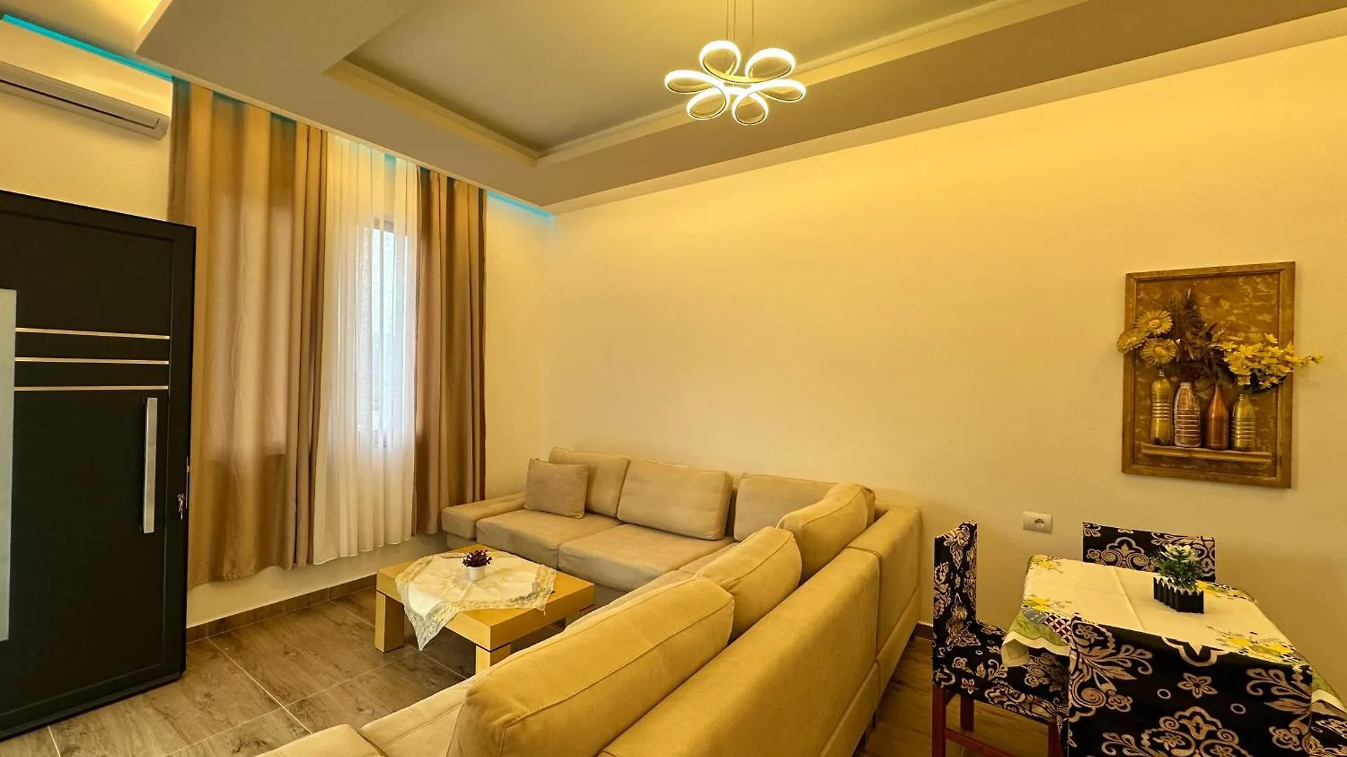 Joen Apartment 2 Sarande 0*,  Albania